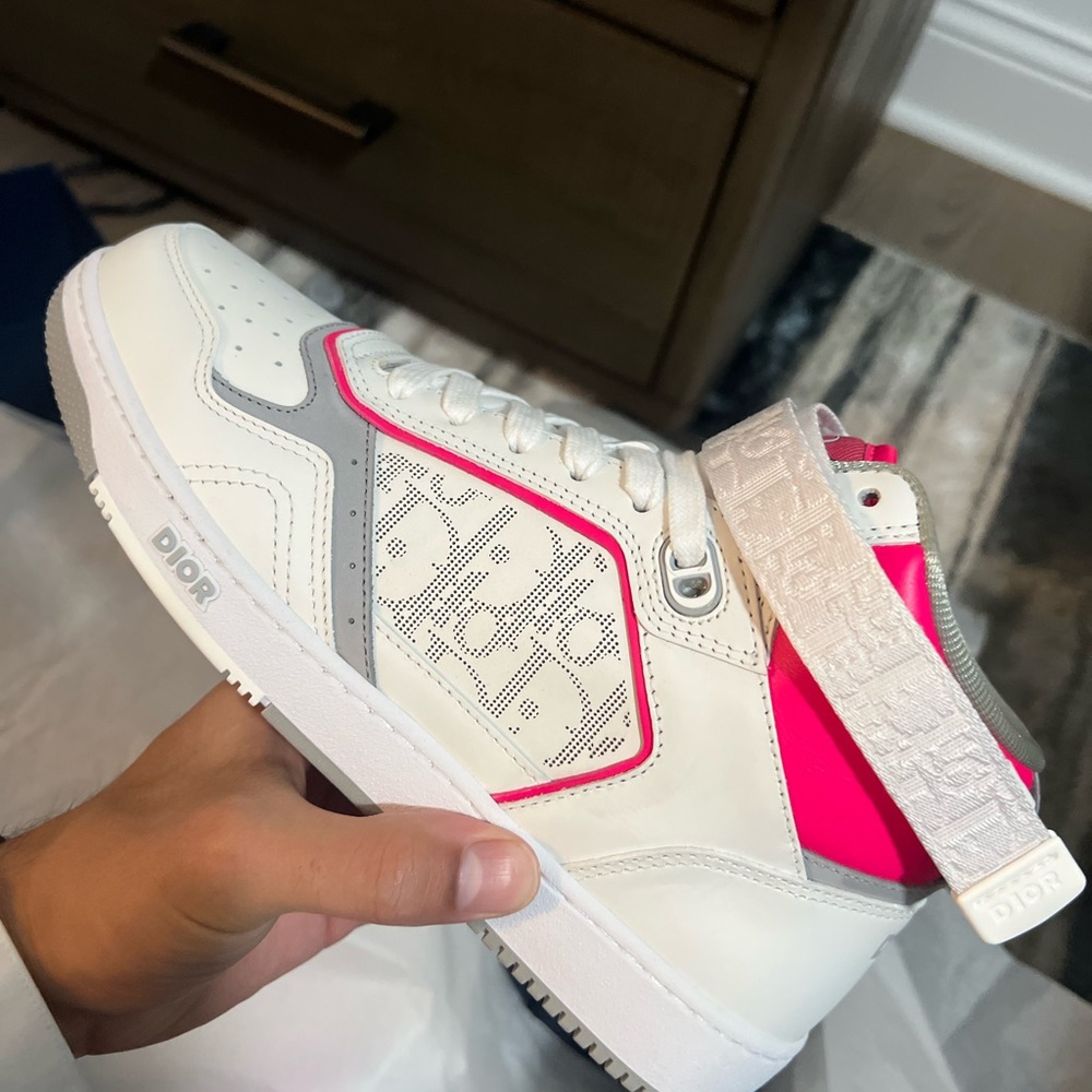 Women’s Pink Dior Oblique sneakers in size 39. - Picture 11 of 11